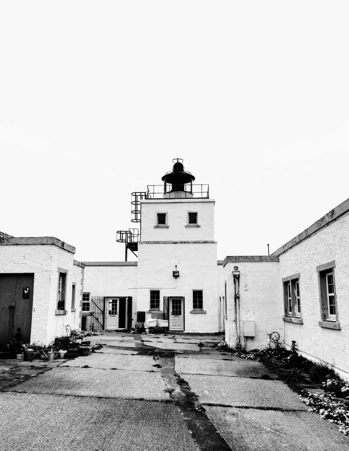 Strathy Point Lighthouse Lägenhet Exteriör bild